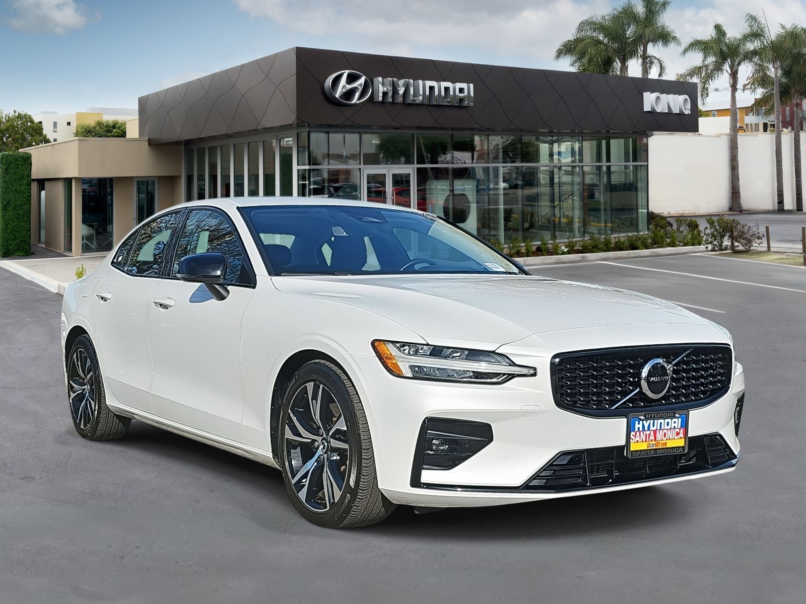 2024 Volvo S60 Core