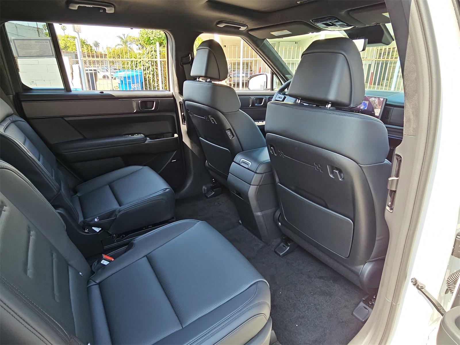 2025 Hyundai Santa Fe Calligraphy - Photo 10