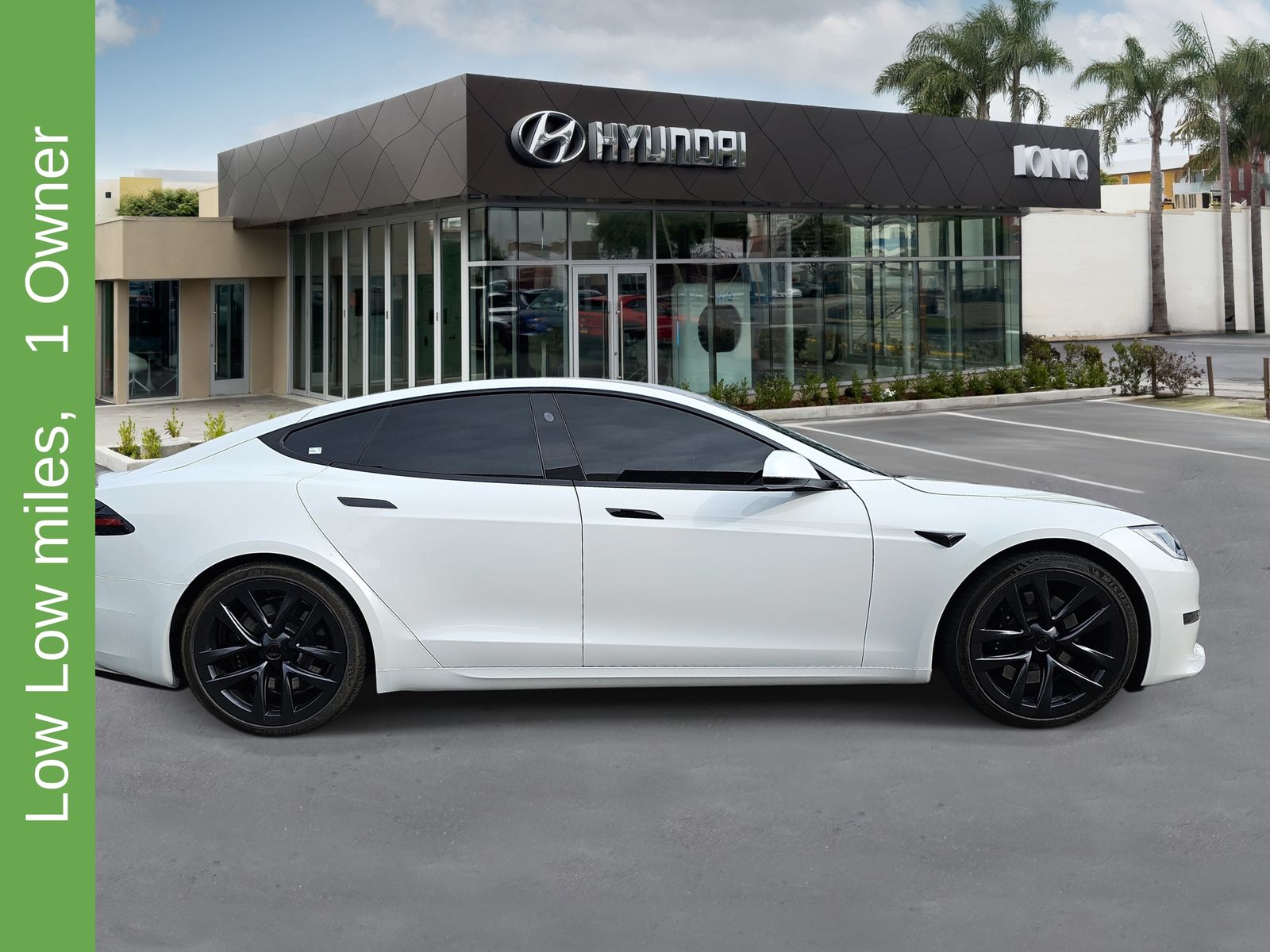 Used 2022 Tesla Model S Plaid with VIN 5YJSA1E6XNF483224 for sale in Santa Monica, CA