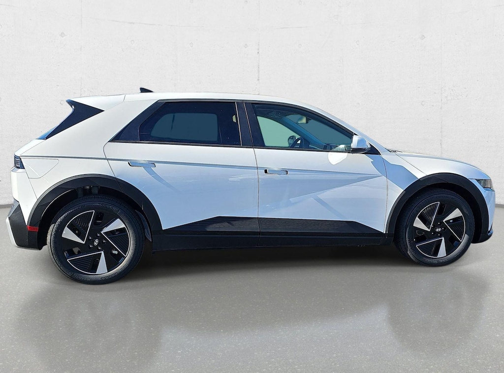 New 2026 Hyundai IONIQ 5 SEL SUV