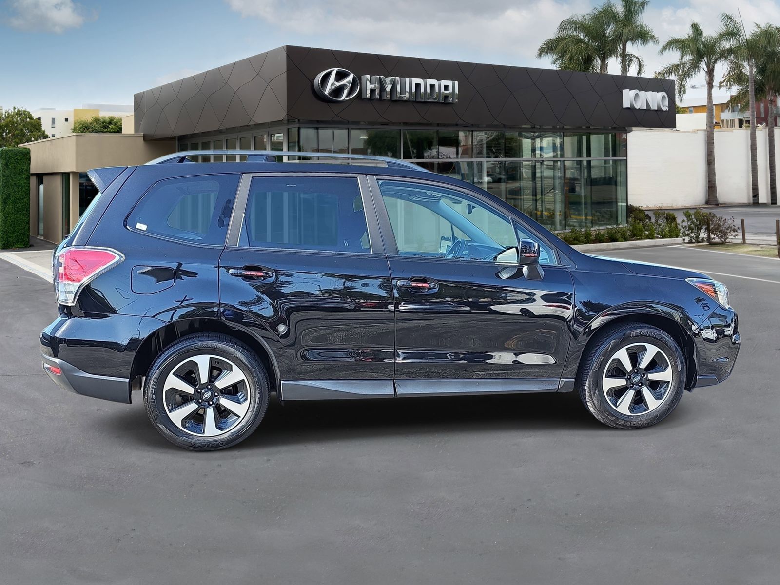 Used 2017 Subaru Forester Premium with VIN JF2SJAGC9HH491288 for sale in Santa Monica, CA