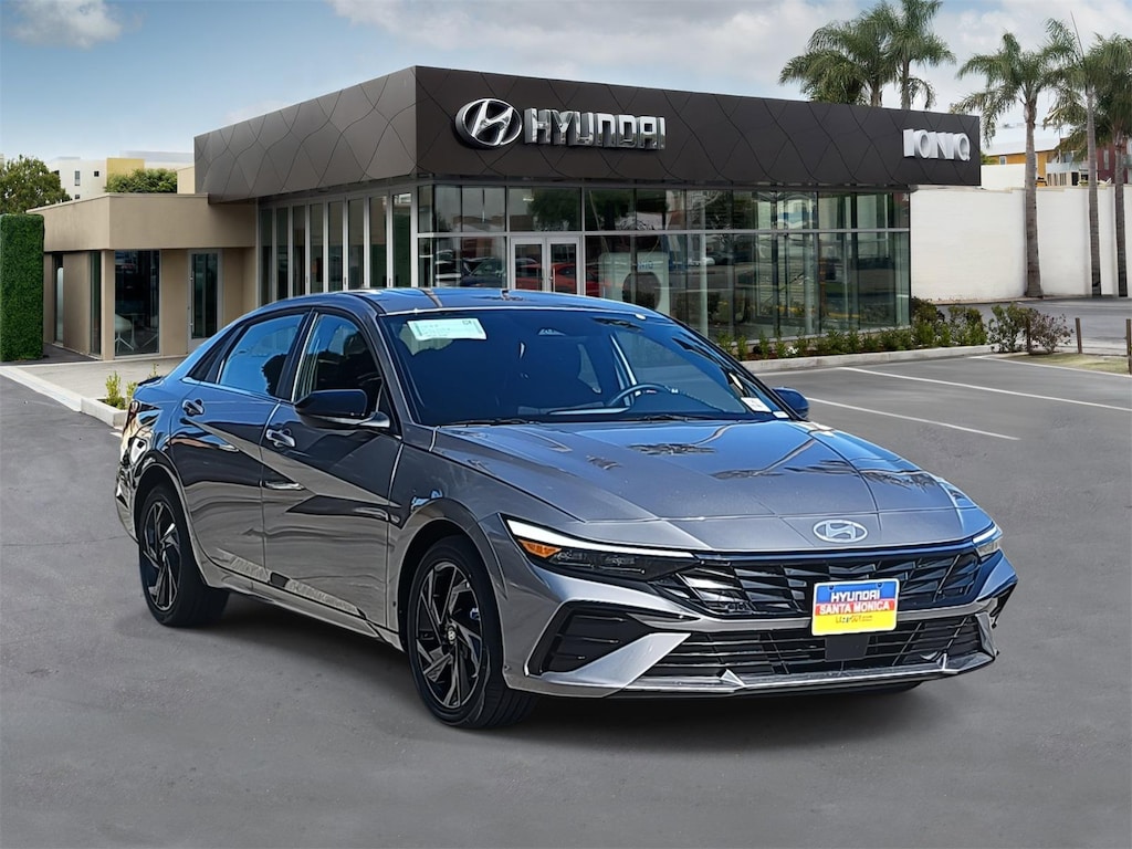 New 2026 Hyundai Elantra SEL Sport Sedan