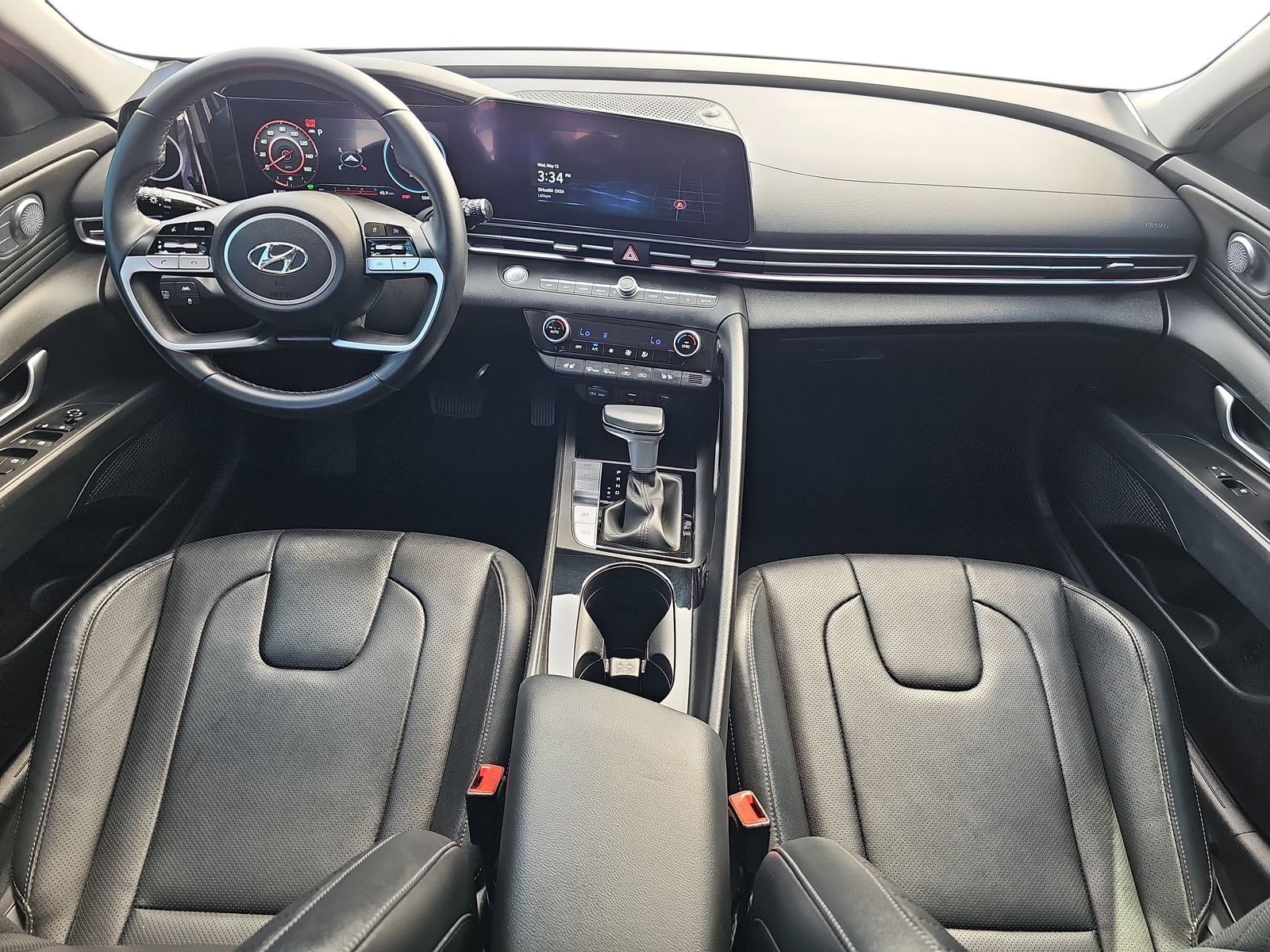 2022 Hyundai Elantra Limited - Photo 9