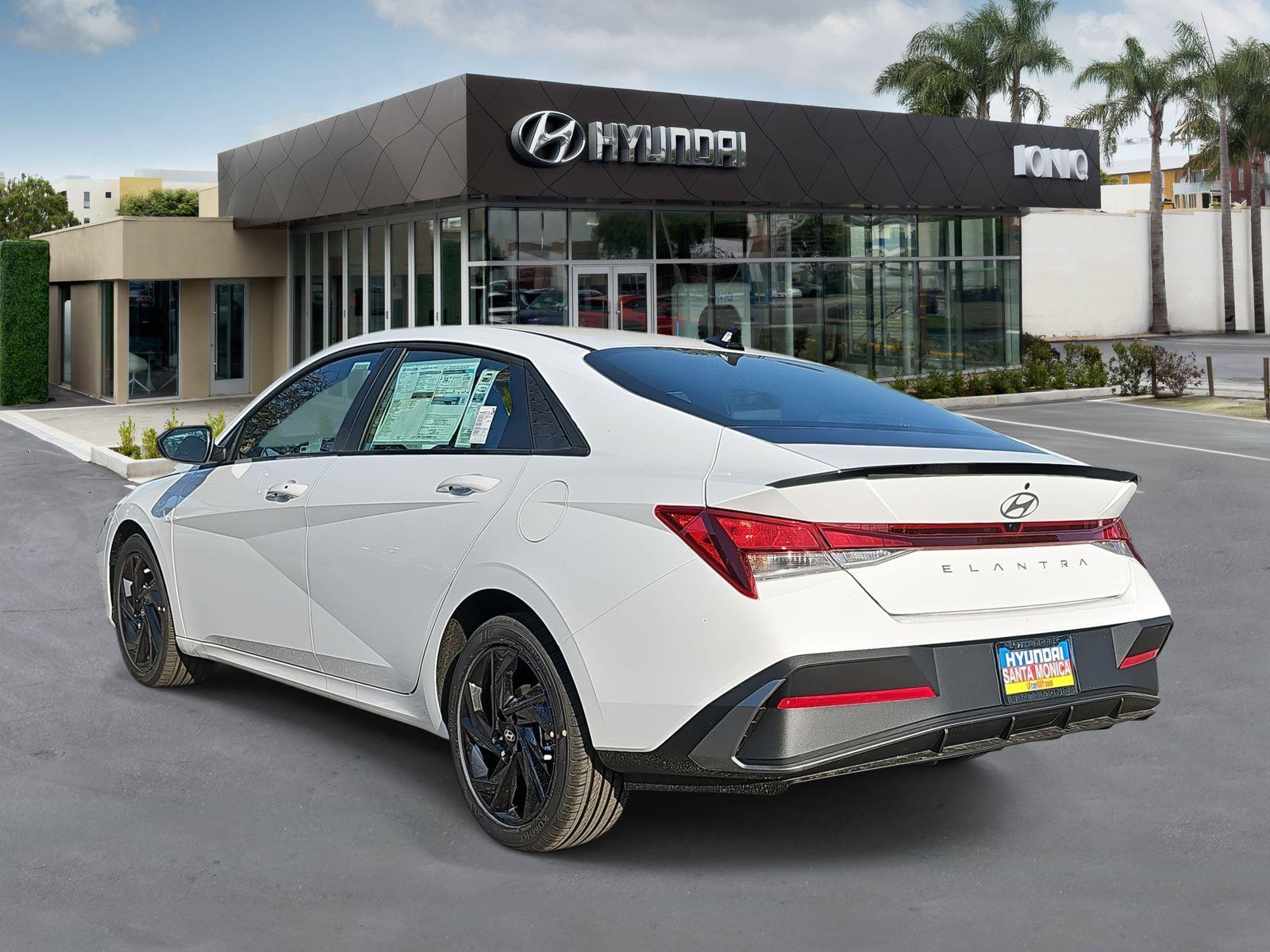 2026 Hyundai Elantra SEL Sport - Photo 5
