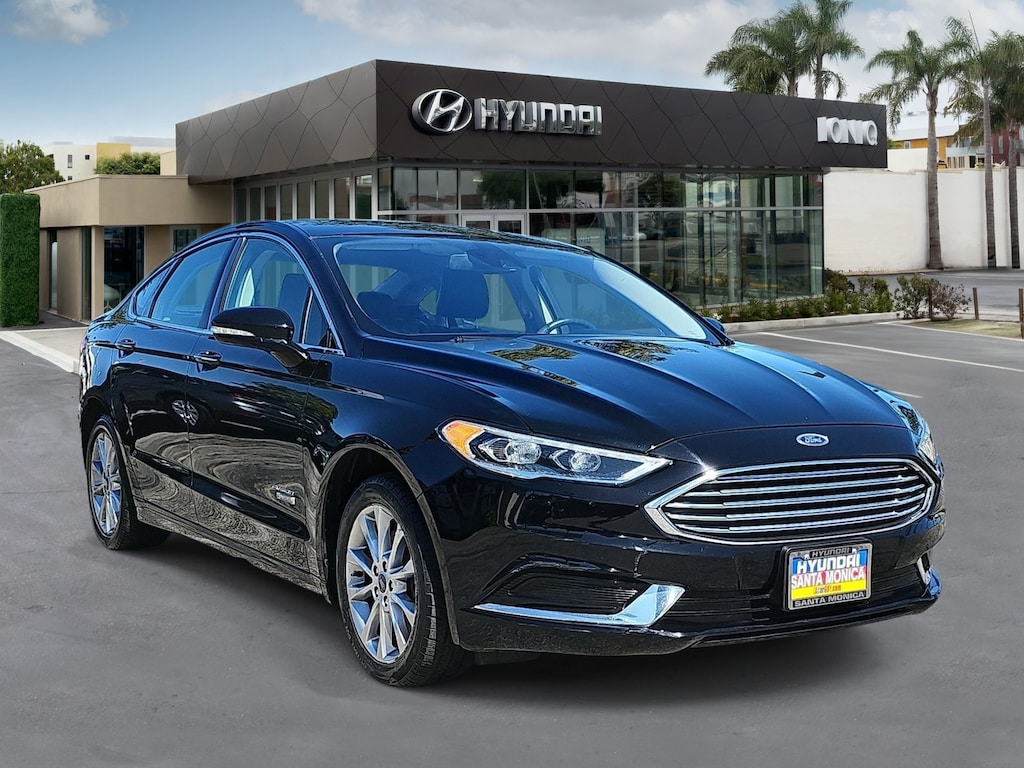 Used 2018 Ford Fusion Energi SE Luxury Sedan