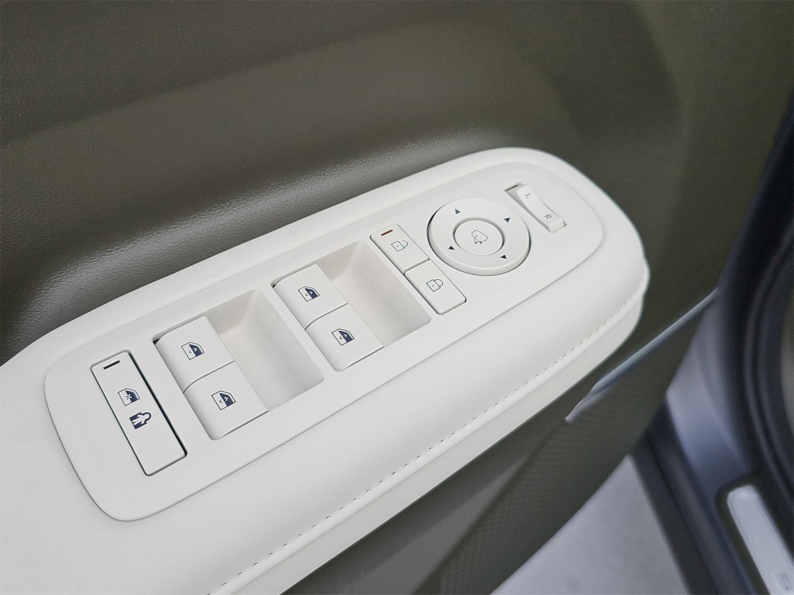 2025 Hyundai Santa Fe Calligraphy - Photo 31