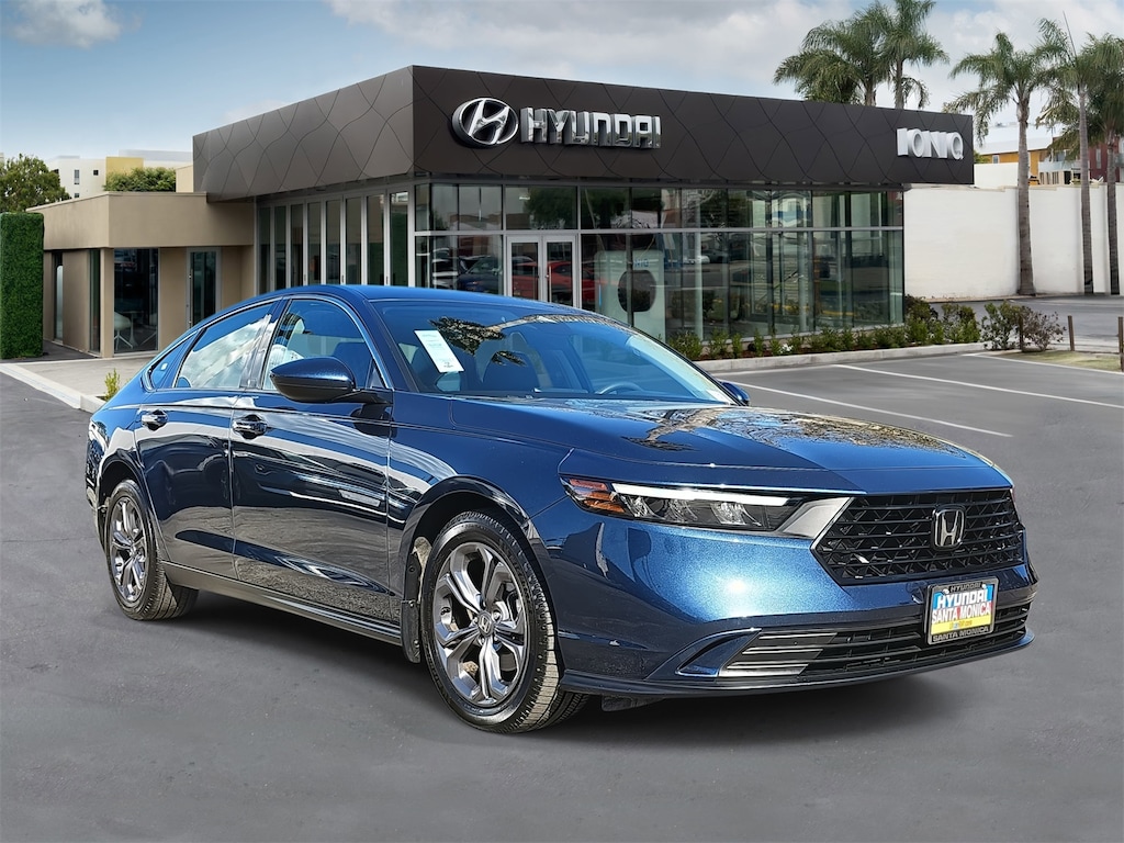 Used 2023 Honda Accord EX Sedan