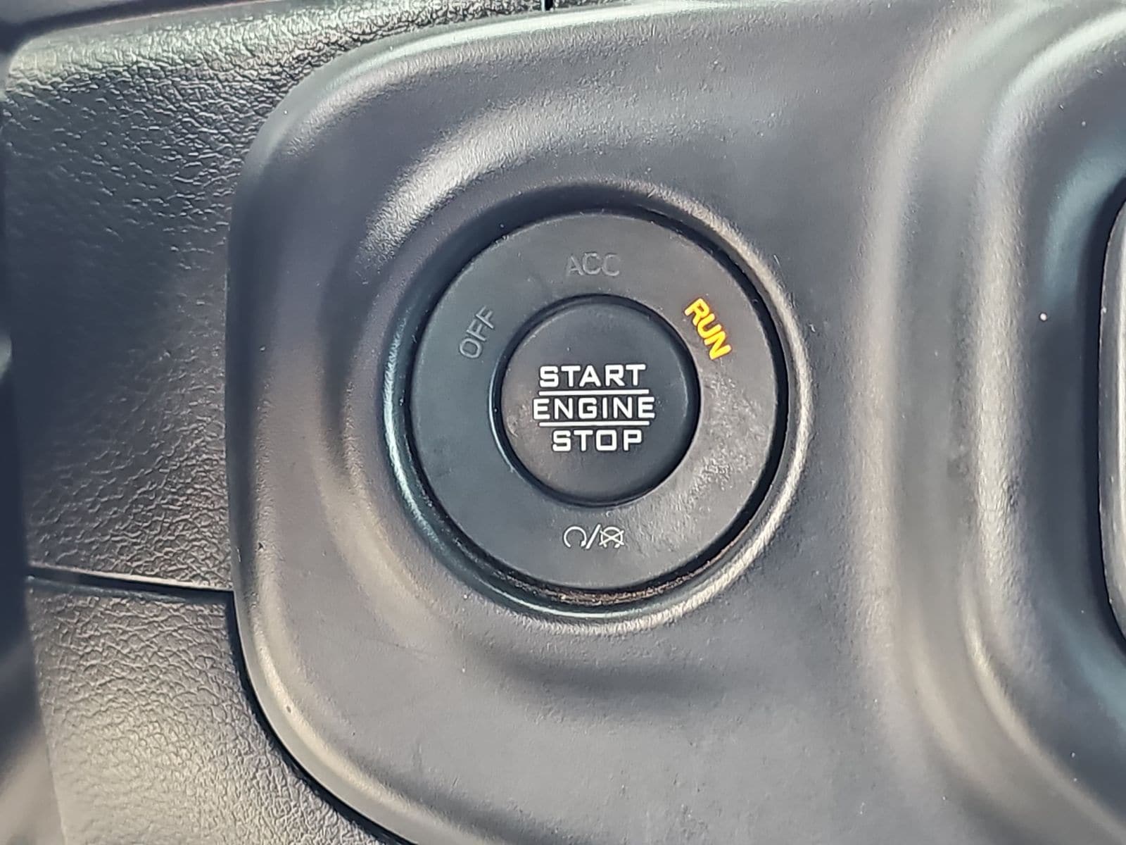 2023 Jeep Wrangler 4-Door Sport - Photo 29