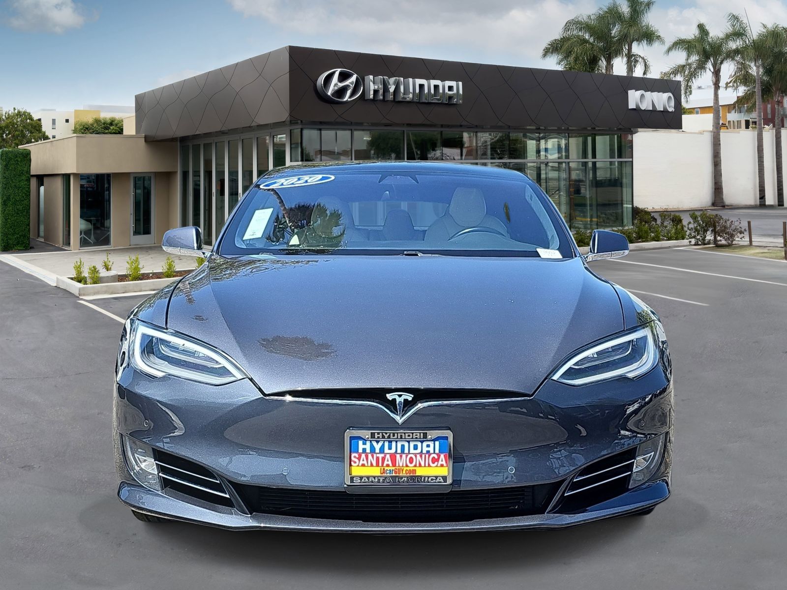 2020 Tesla Model S Long Range - Photo 8