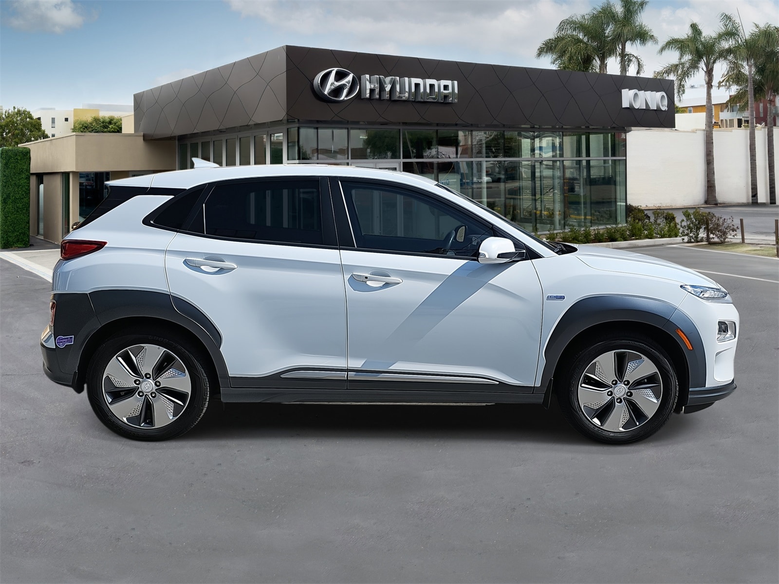 Used 2019 Hyundai Kona EV Ultimate with VIN KM8K53AG5KU029816 for sale in Santa Monica, CA