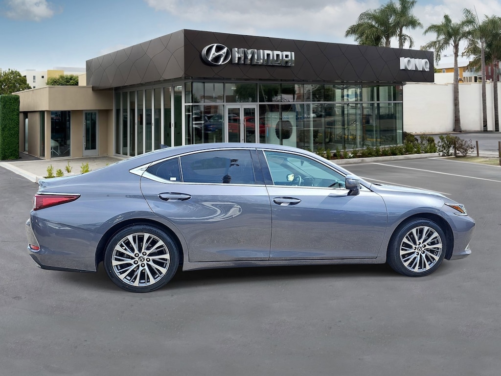 Used 2019 Lexus ES 350 Sedan
