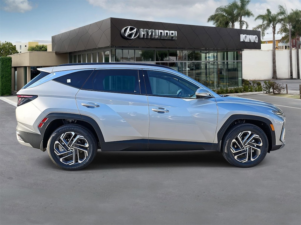 New 2026 Hyundai Tucson Hybrid Limited SUV