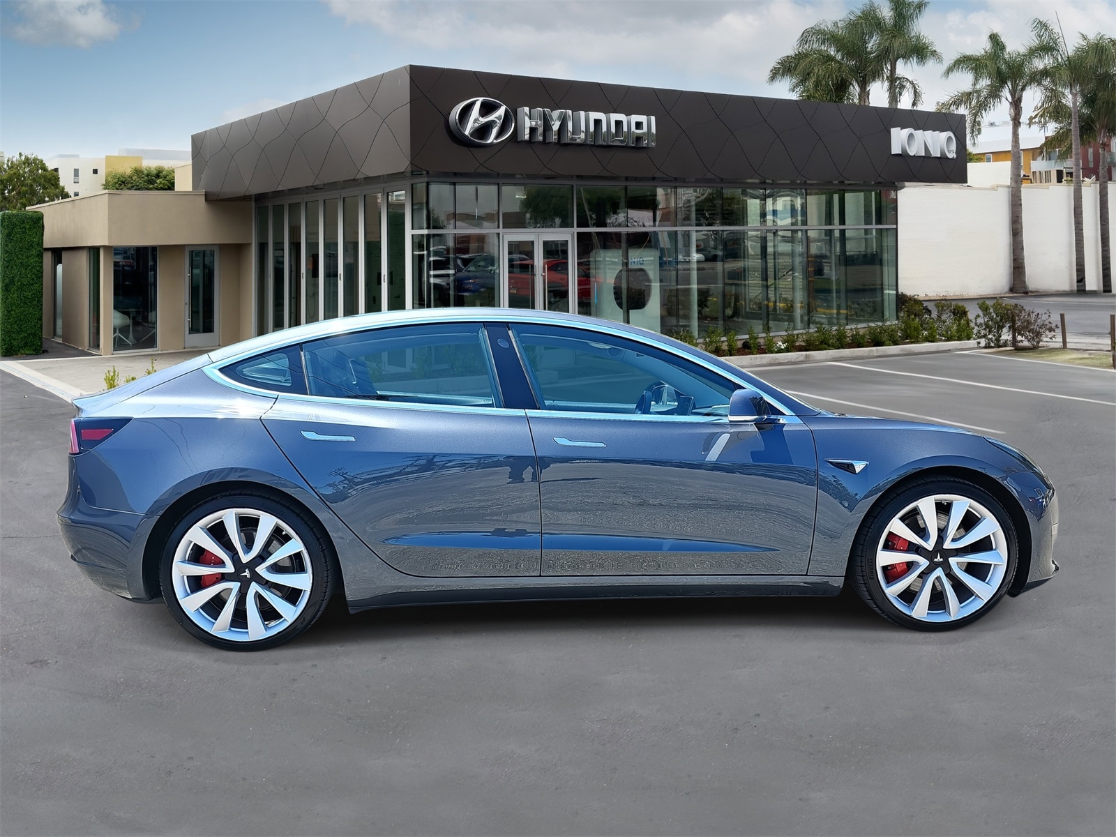 Used 2019 Tesla Model 3 Long Range with VIN 5YJ3E1EB2KF213986 for sale in Santa Monica, CA