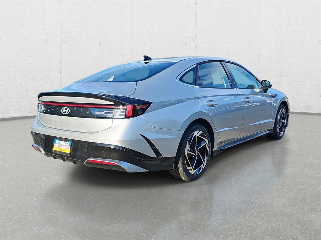 New 2026 Hyundai Sonata SEL Sport Sedan