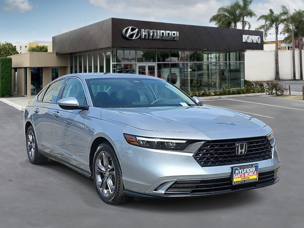 Used 2023 Honda Accord EX Sedan