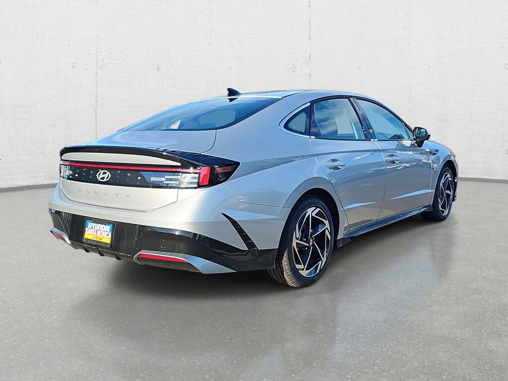 New 2026 Hyundai Sonata SEL Sport Sedan