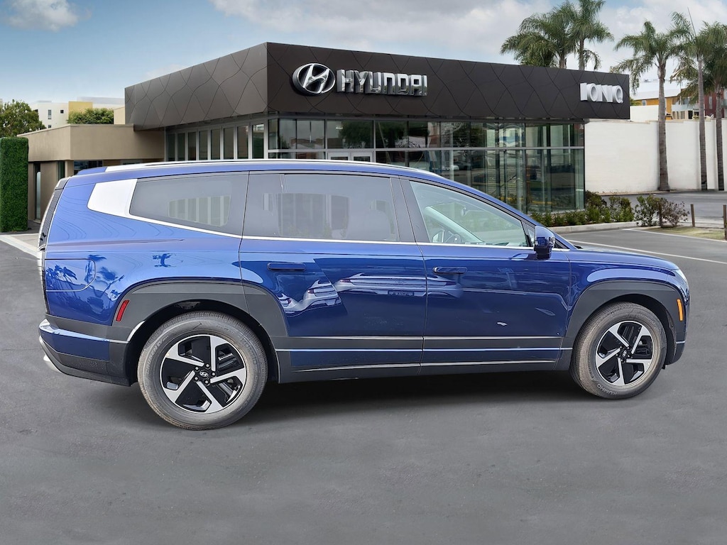 New 2026 Hyundai IONIQ 9 SE SUV