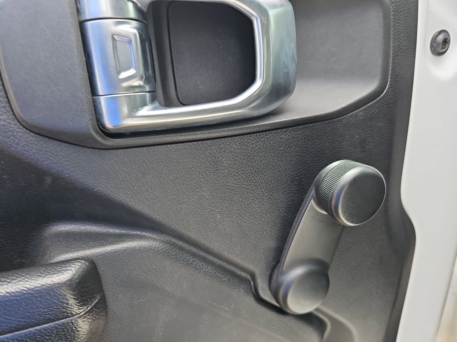 2023 Jeep Wrangler 4-Door Sport - Photo 14