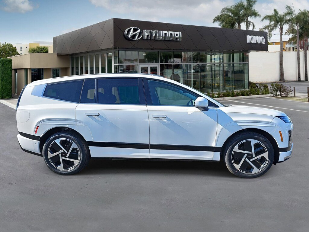New 2026 Hyundai IONIQ 9 Performance Calligraphy SUV