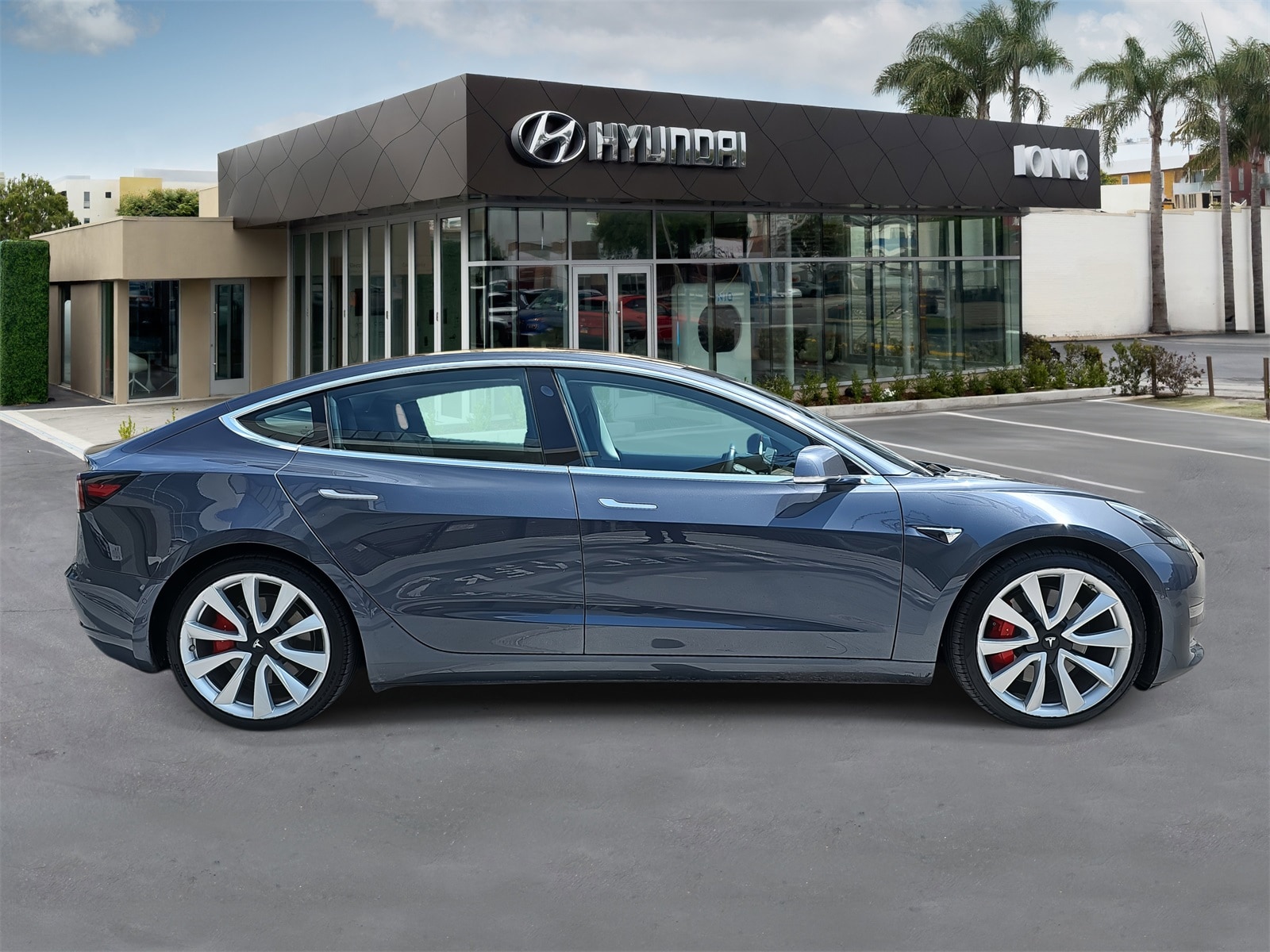 Used 2019 Tesla Model 3 Base with VIN 5YJ3E1EB2KF213986 for sale in Santa Monica, CA