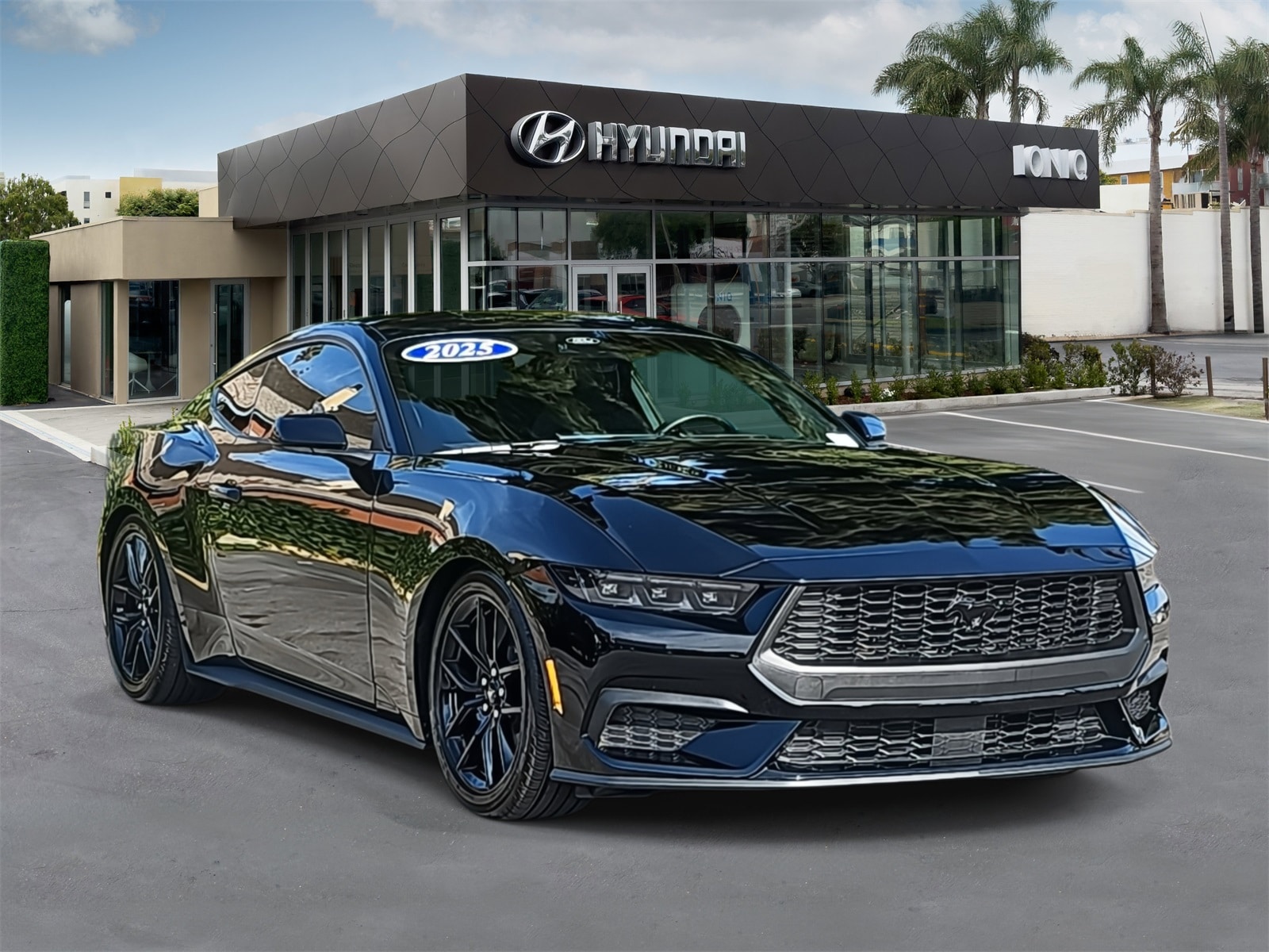 2025 Ford Mustang EcoBoost's photo