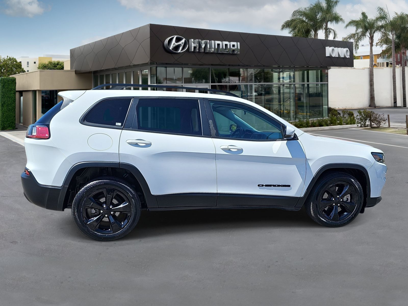 Used 2019 Jeep Cherokee Altitude with VIN 1C4PJLLB7KD448502 for sale in Santa Monica, CA
