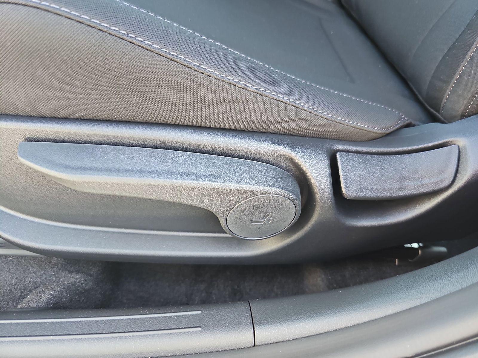 2026 Hyundai Elantra SEL Sport - Photo 32