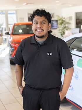 Staff member Carlos Lucas from 9225eb39cb86