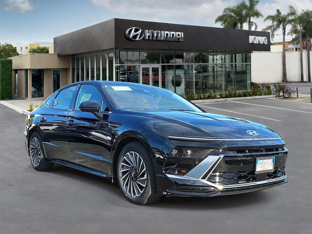 New 2026 Hyundai Sonata Hybrid Limited Sedan