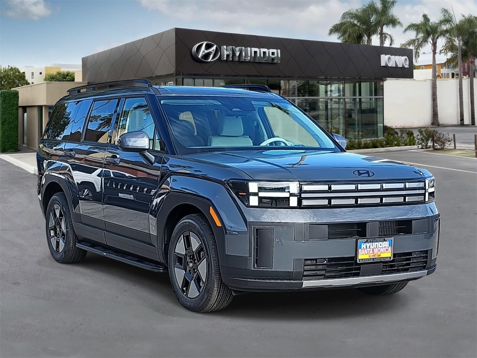 2026 Hyundai Santa Fe SEL's photo