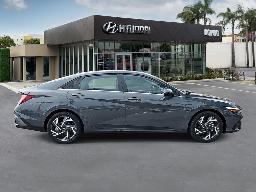 New 2025 Hyundai Elantra Hybrid Limited Sedan