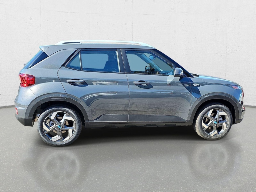 New 2026 Hyundai Venue SEL SUV