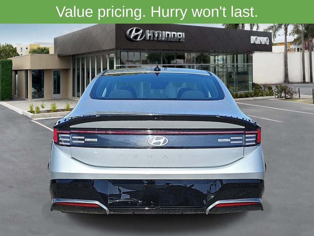 Used 2025 Hyundai Sonata SEL Sedan