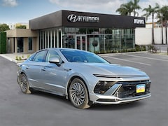 2026 Hyundai Sonata Hybrid Limited Sedan