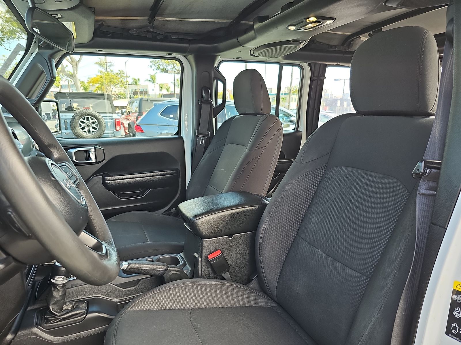 2023 Jeep Wrangler 4-Door Sport - Photo 15