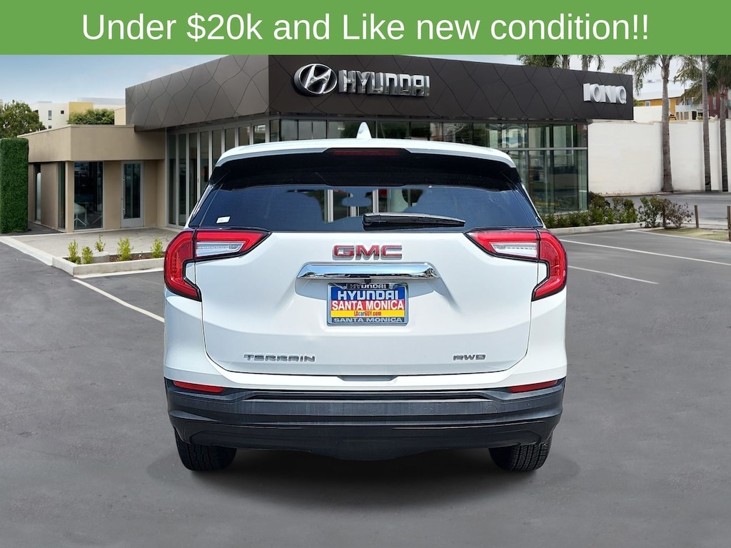 Used 2024 GMC Terrain SLE SUV