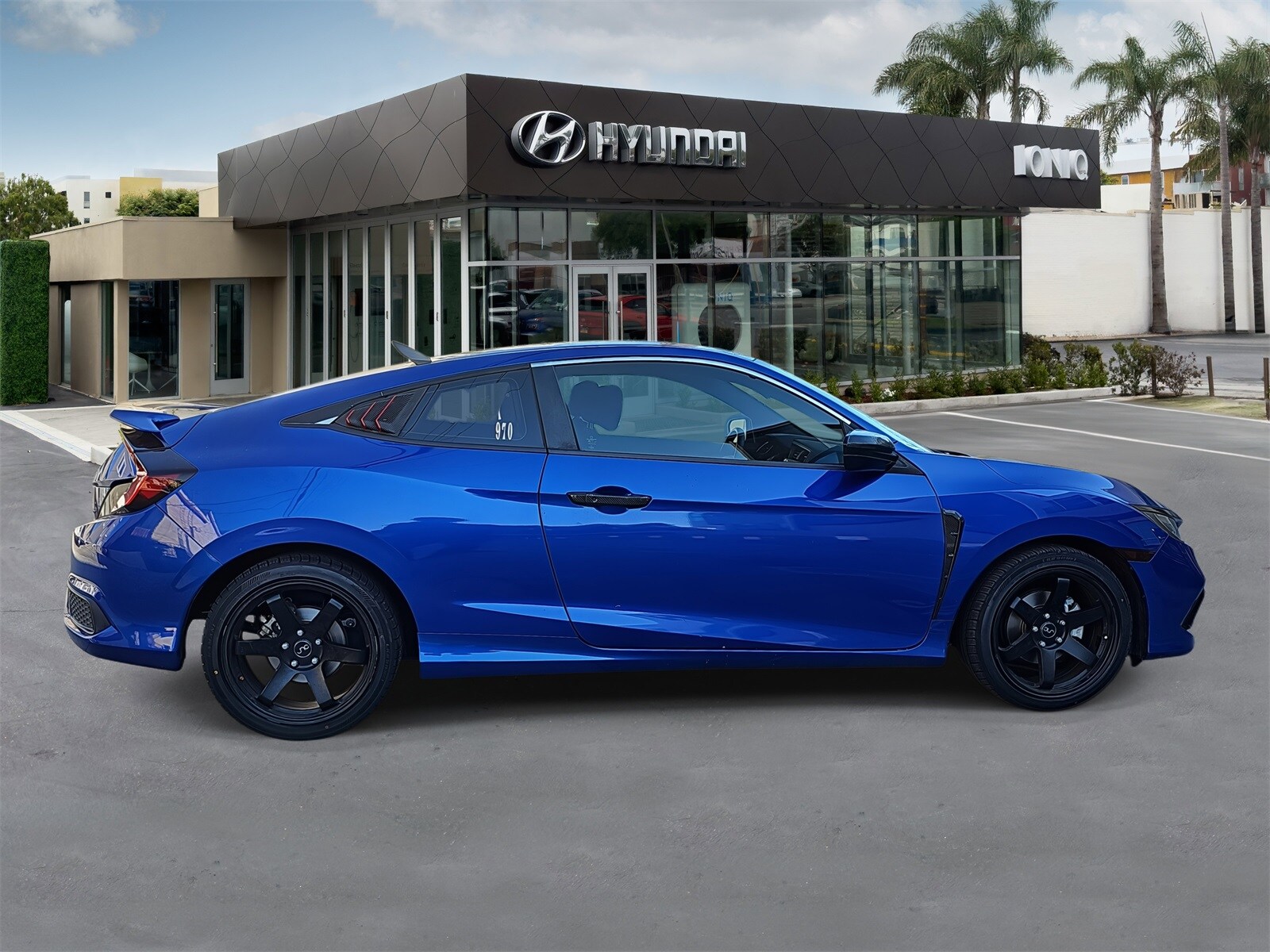 2020 Honda Civic Sport photo 2