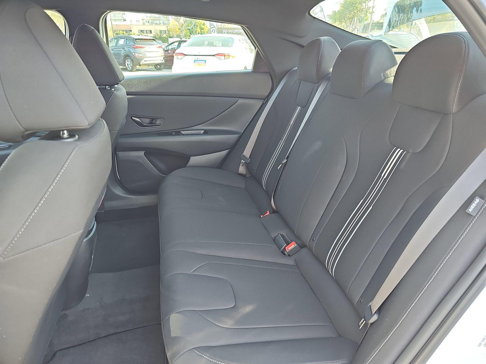 2026 Hyundai Elantra SEL Sport - Photo 13