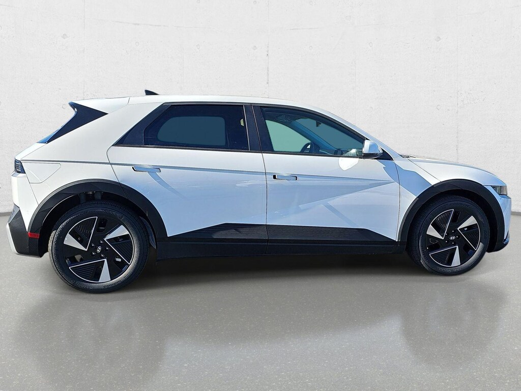 New 2026 Hyundai IONIQ 5 SEL SUV