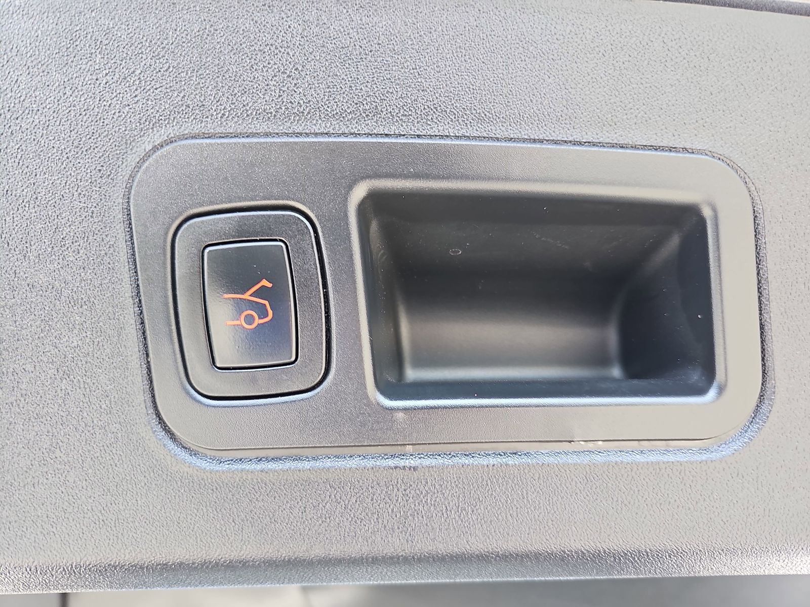 2020 Tesla Model S Long Range - Photo 13