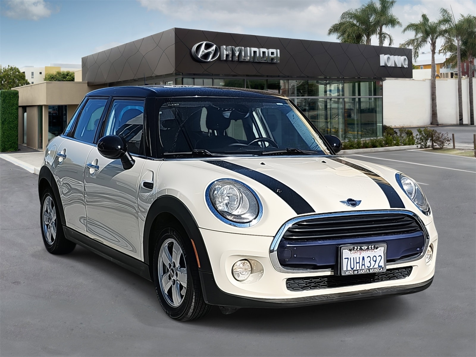 2016 MINI Cooper