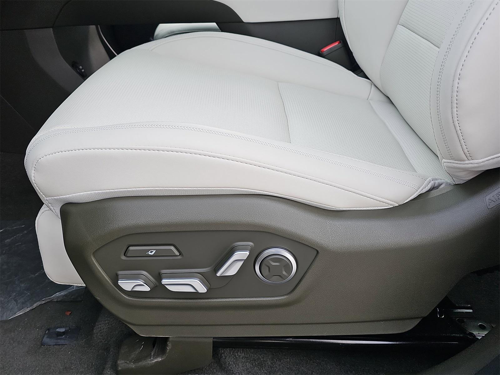 2025 Hyundai Santa Fe Calligraphy - Photo 32