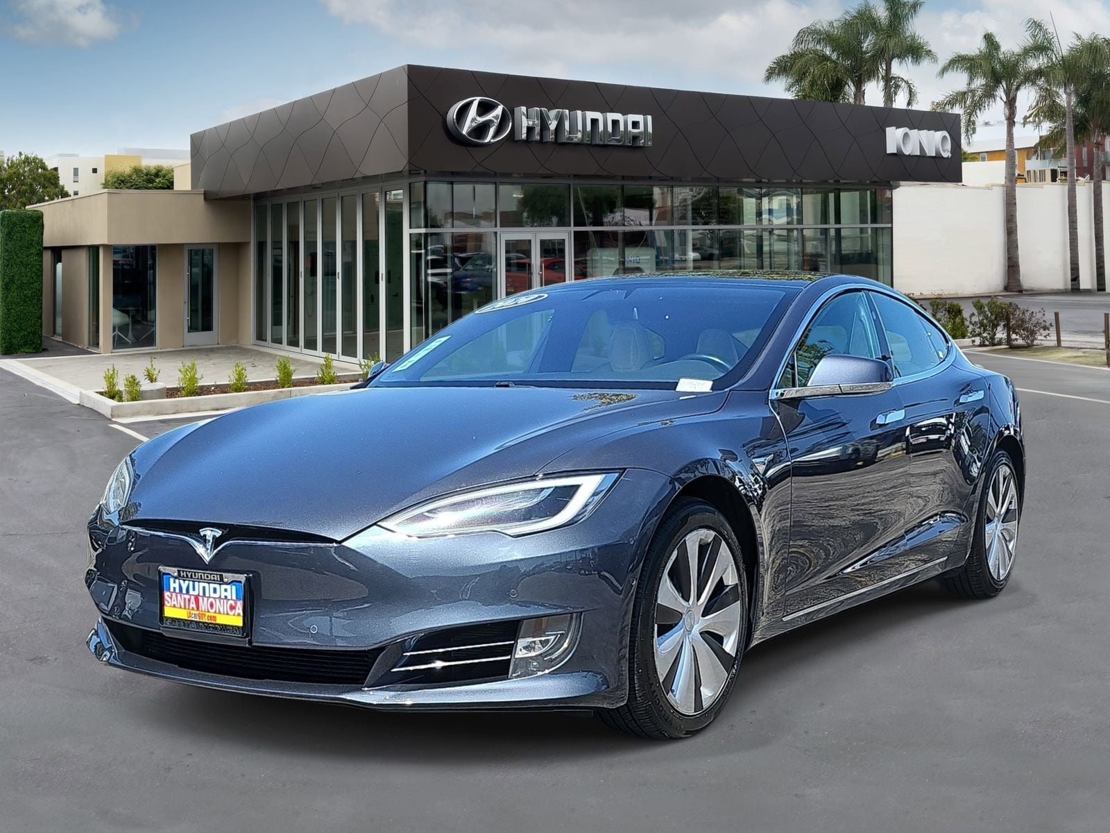 2020 Tesla Model S Long Range - Photo 7