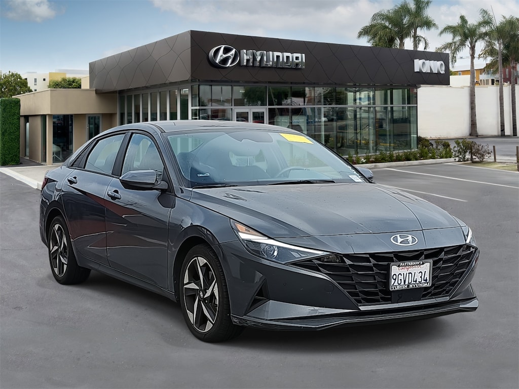 Used 2023 Hyundai Elantra SEL Sedan