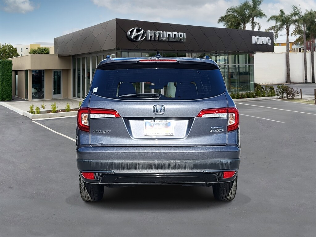 Used 2022 Honda Pilot Special Edition SUV