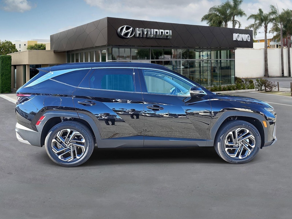 New 2025 Hyundai Tucson Plug-In Hybrid Limited SUV