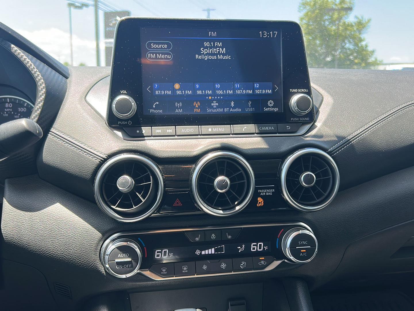 2023 Nissan Sentra SV - Photo 18