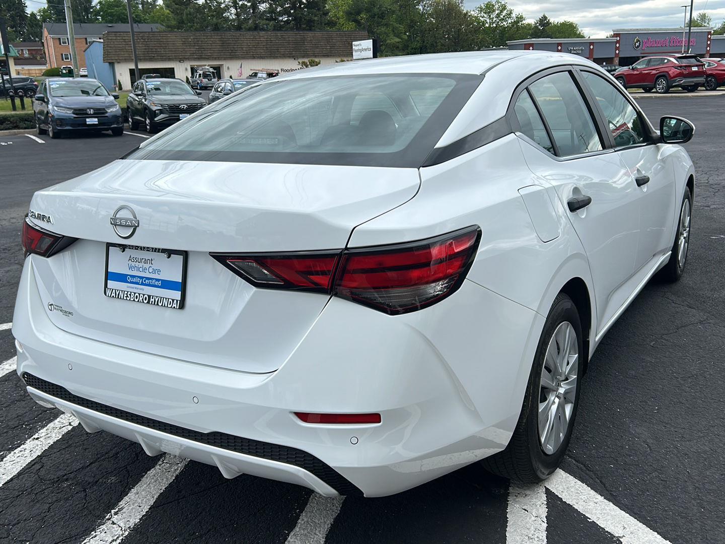 2025 Nissan Sentra S - Photo 8