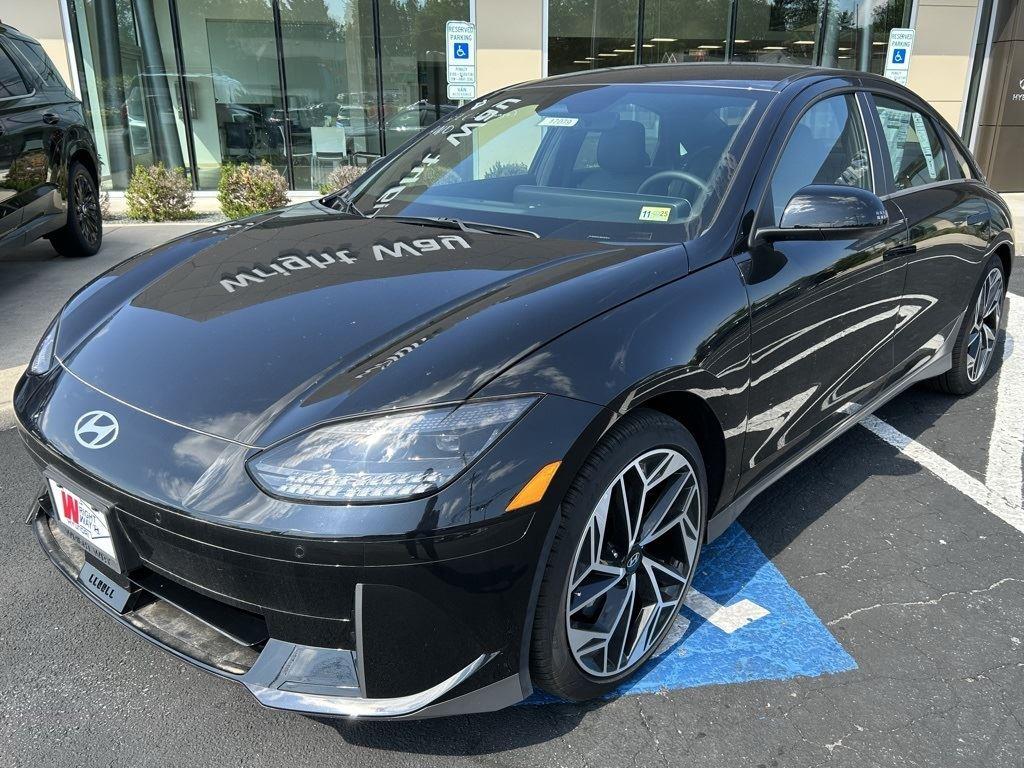 2023 Hyundai Ioniq 6 SEL photo 2