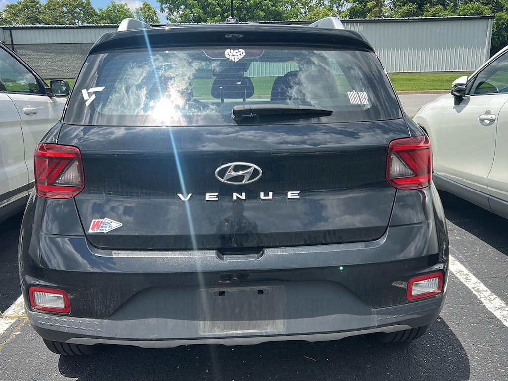 Certified 2023 Hyundai Venue SEL SUV